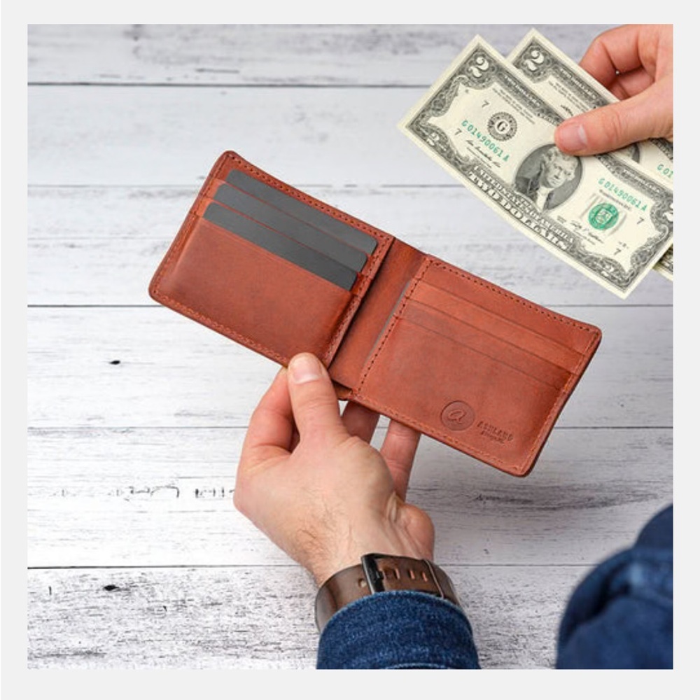 Genuine Men's Ashland Johnny the Fox Monogramed Tan Wallet - Picture 9 of 16
